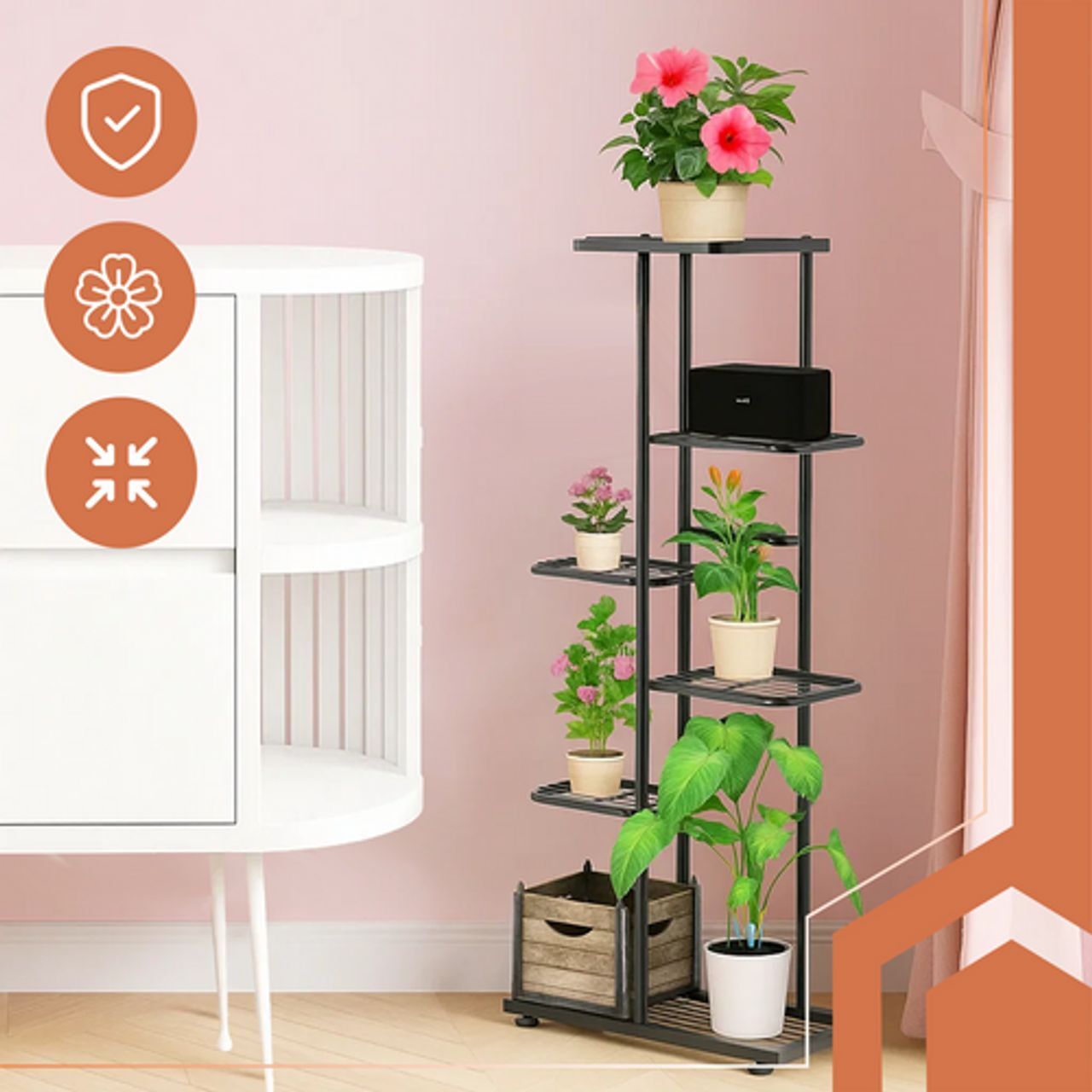 Visoki višeslojni stalak za cvijeće Ruhhy od crnog metala s više saksija u kutu dnevnog boravka, idealan za mali stan.